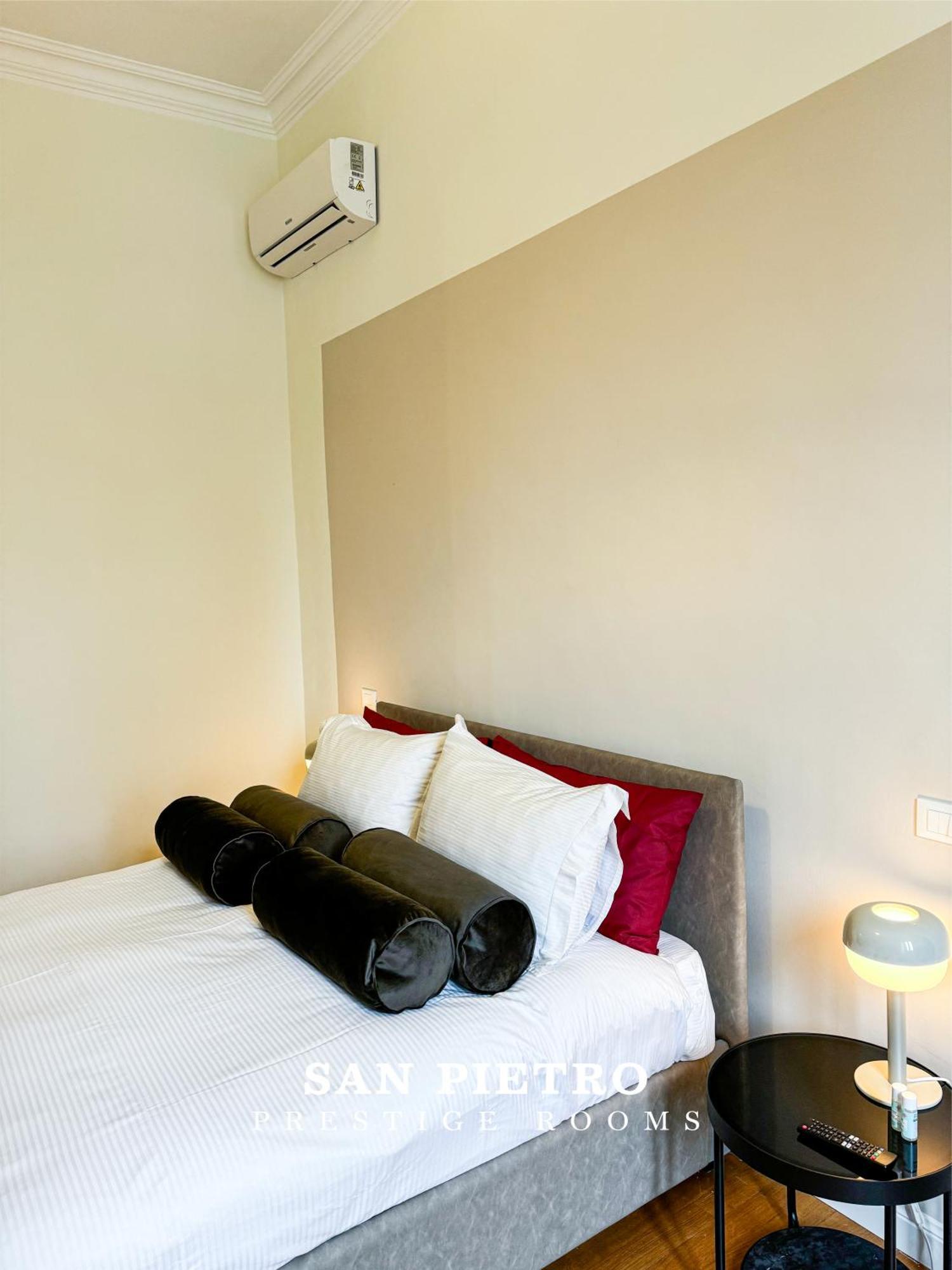 San Pietro Prestige Rooms Roma Esterno foto